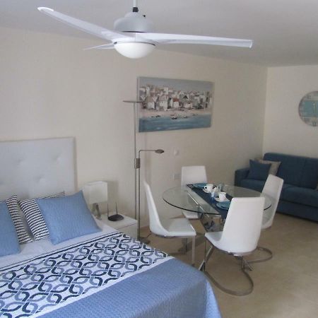 Los Cristianos Studio, Modern, Spacious, Pool,Wifi Arona  Dış mekan fotoğraf